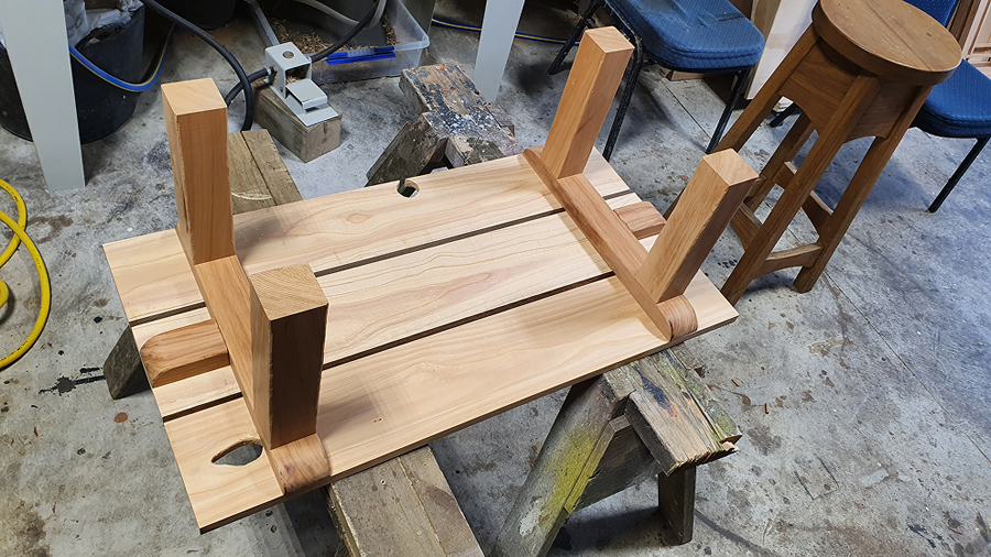 Little Outdoor Table Re Make   Macrocapa